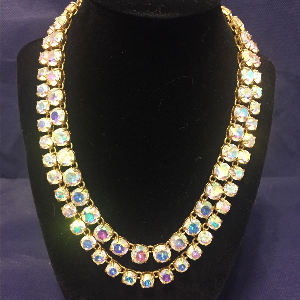 Statement necklace
